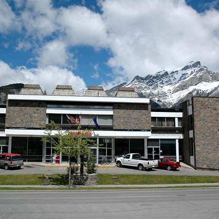Banff Voyager Inn מראה חיצוני תמונה